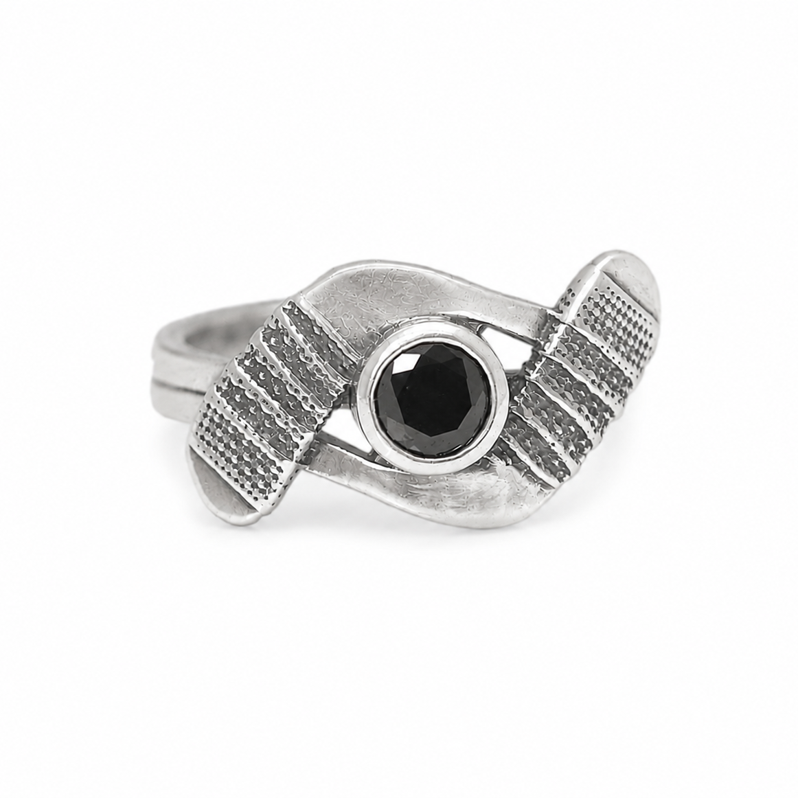 "Faceoff" Hockey Sticks silver ring