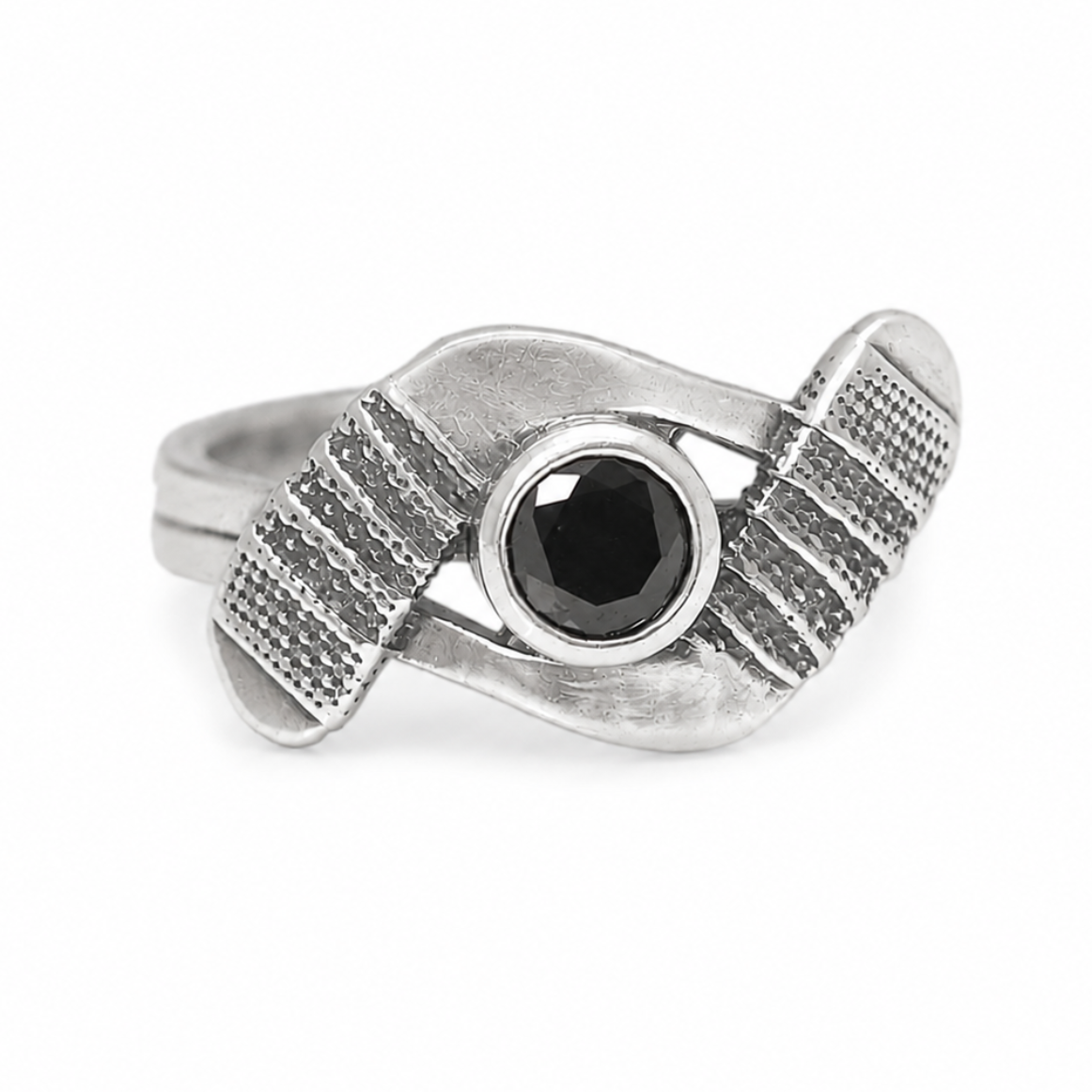 "Faceoff" Hockey Sticks silver ring