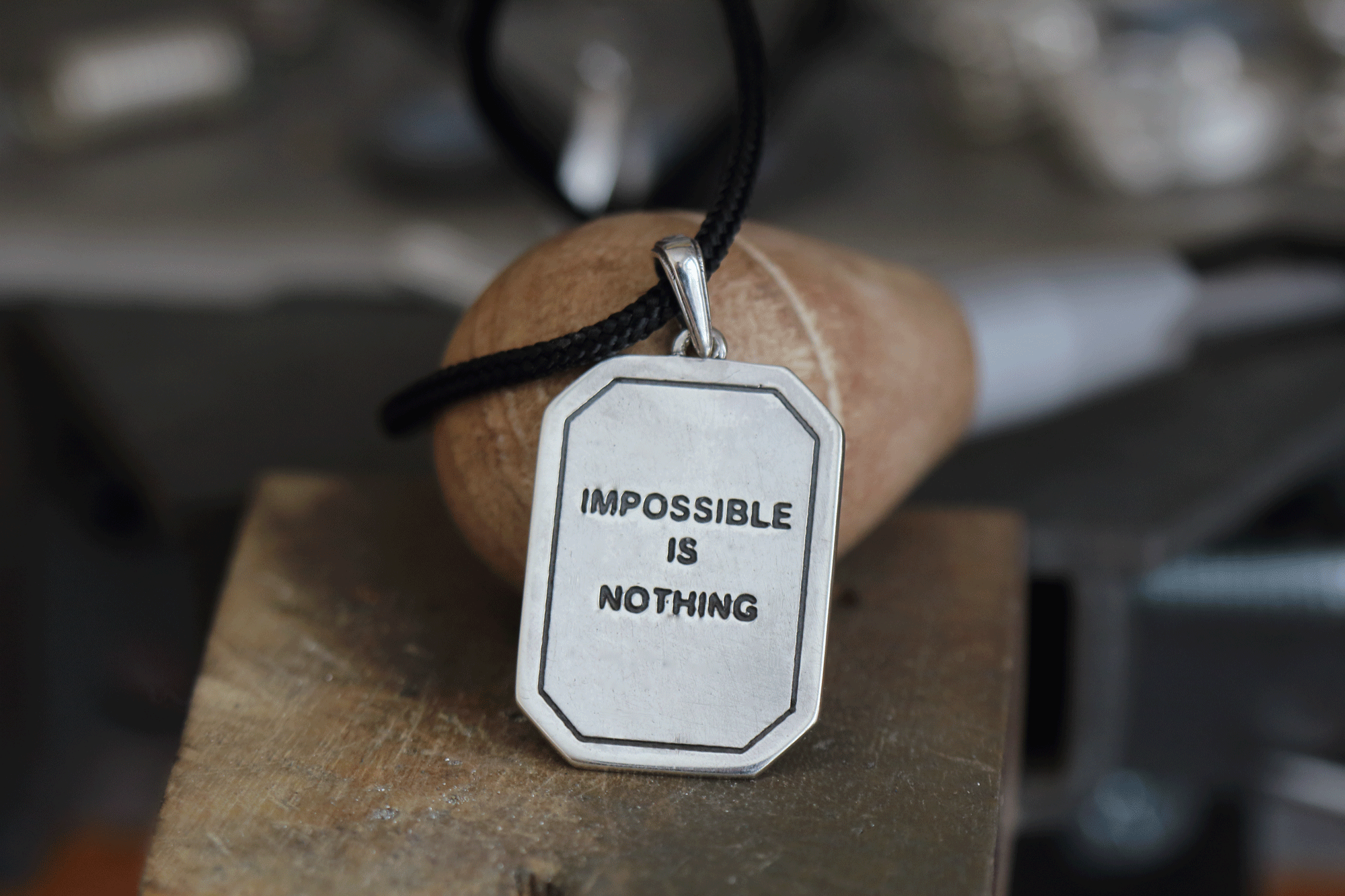 Impossible is nothing* Boxing Motivational Pendant